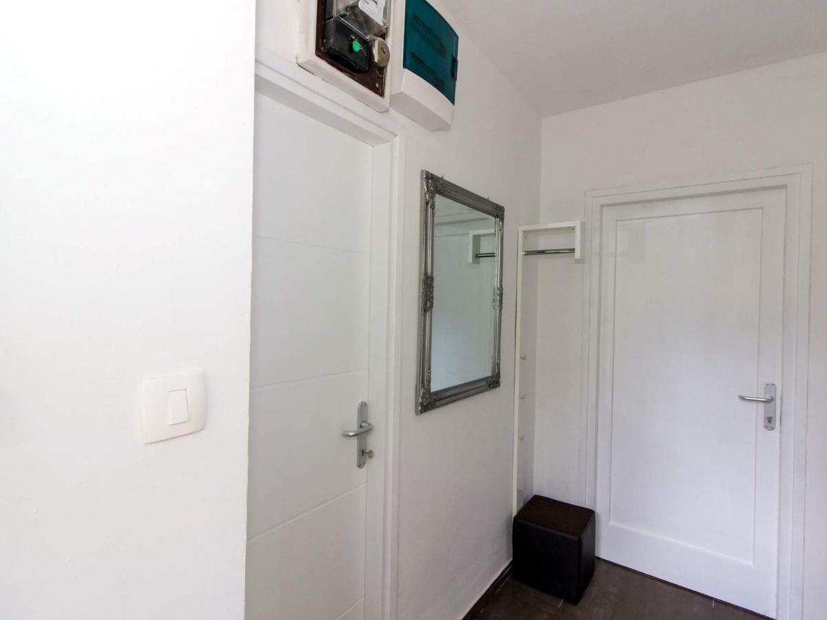 Roli Hotel Zára Kültér fotó